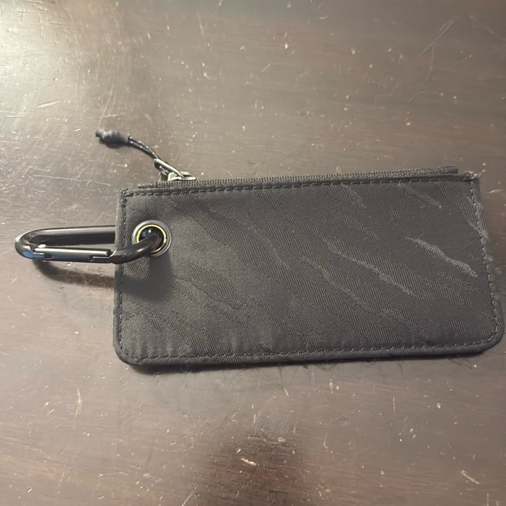 Athlete card holder / key chain